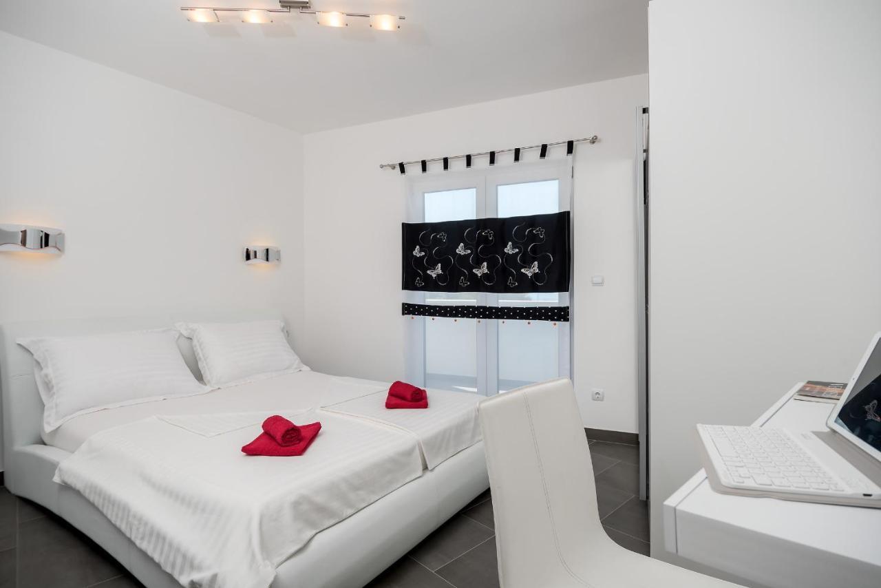 Sunny Biokovo Apartments Baška Voda Esterno foto